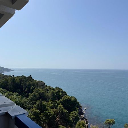 Corpus A - Hotel Albatros Улцин Екстериор снимка